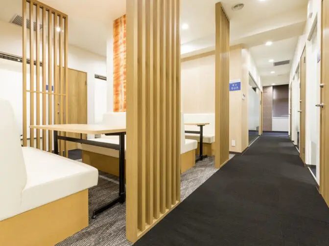 神戸支店の内観