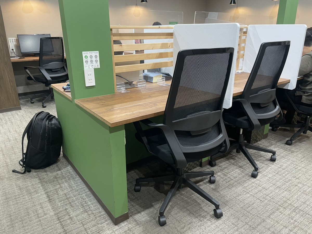 松戸支店の内観