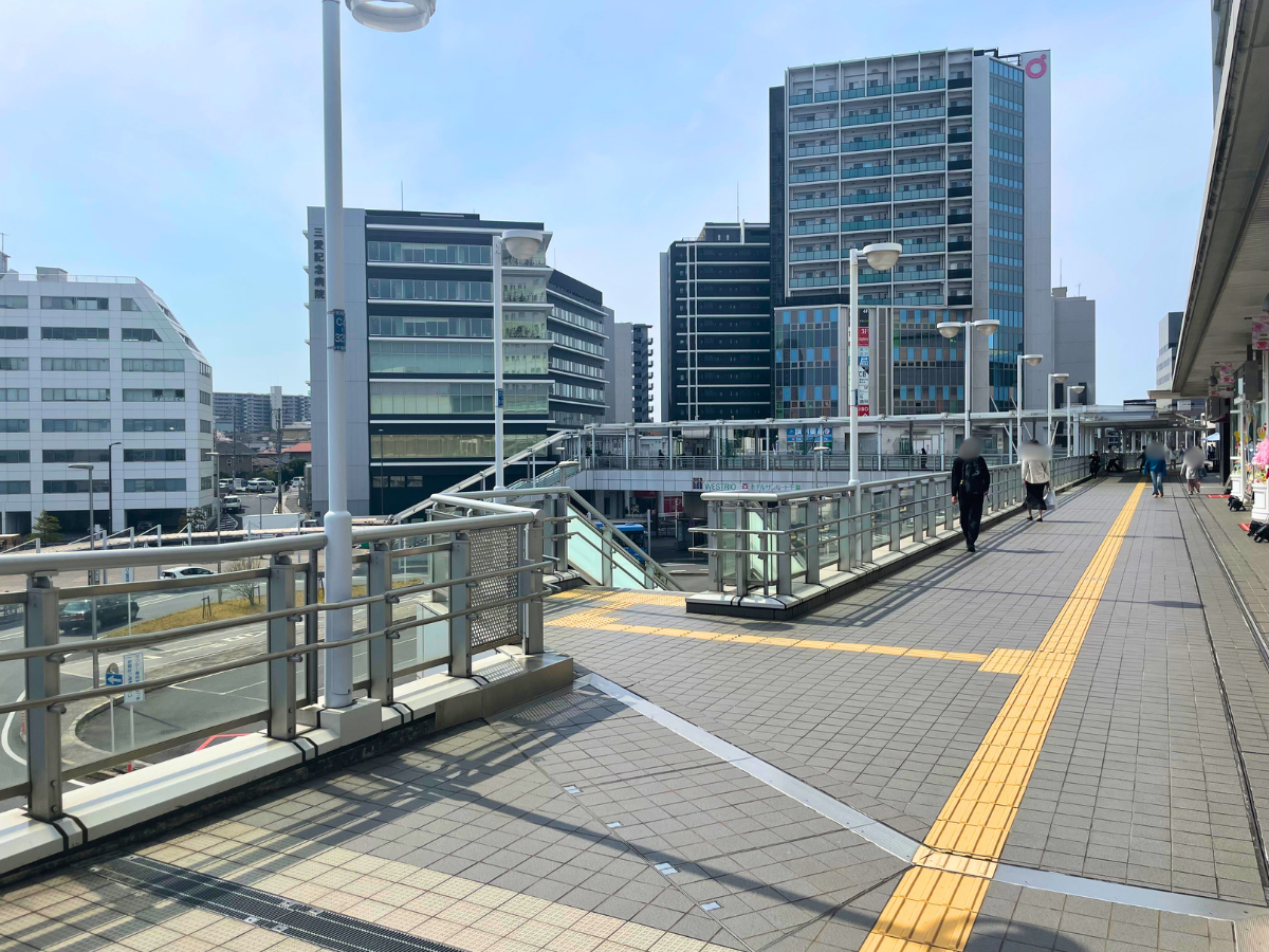 千葉駅中央改札から千葉支店へのアクセス3