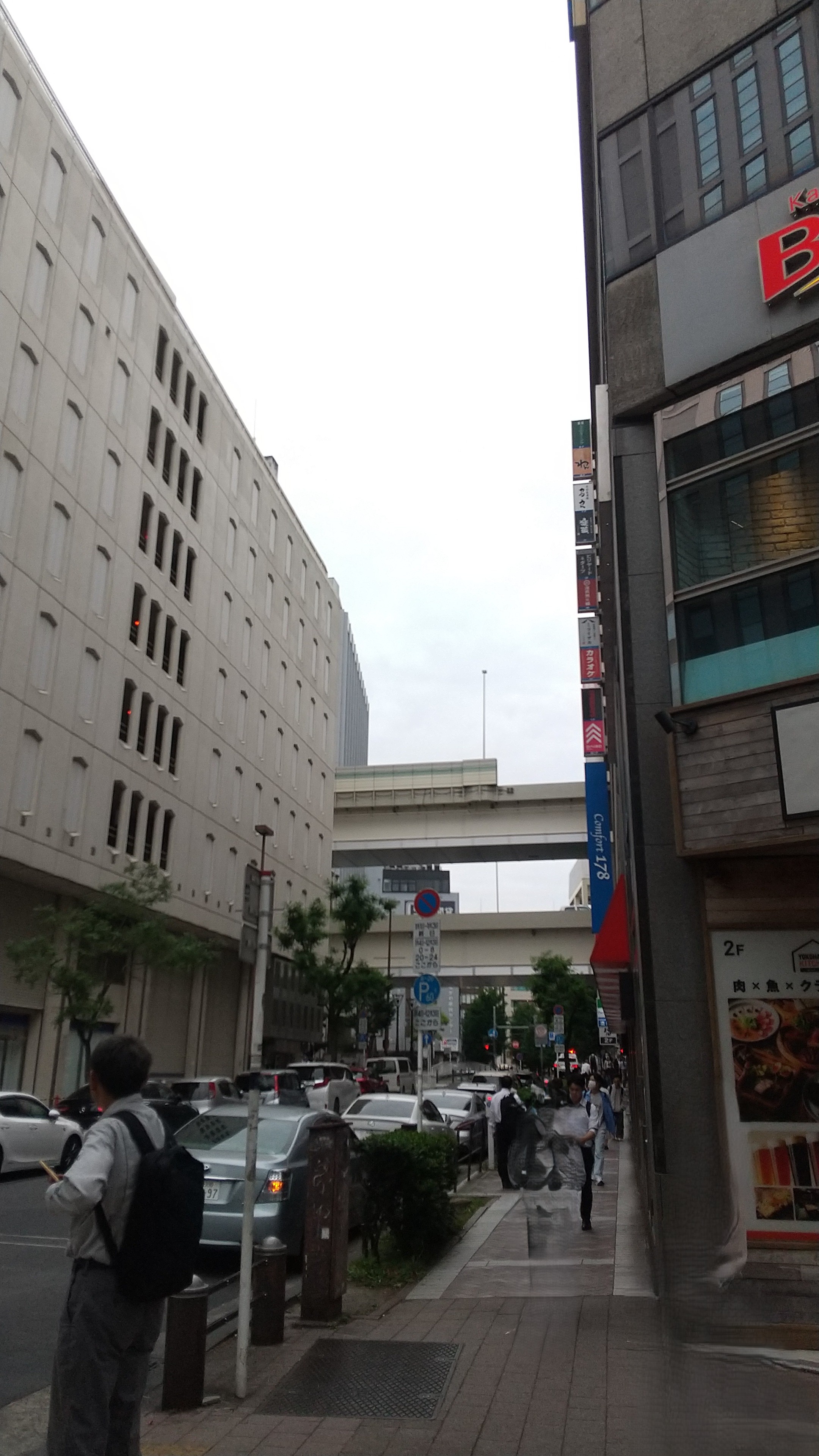 横浜駅から横浜支店へのアクセス